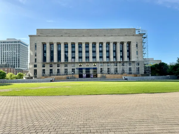 Nashville Public Notice Roundup: Council Meetings and Critical Road Alerts