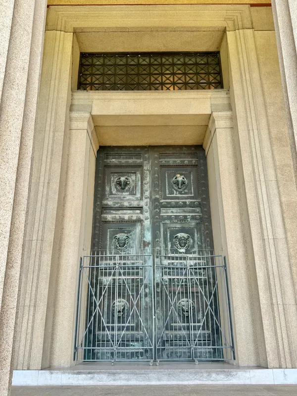 Basking in Music City: A Summer-Like Saturday on Tap for Nashville